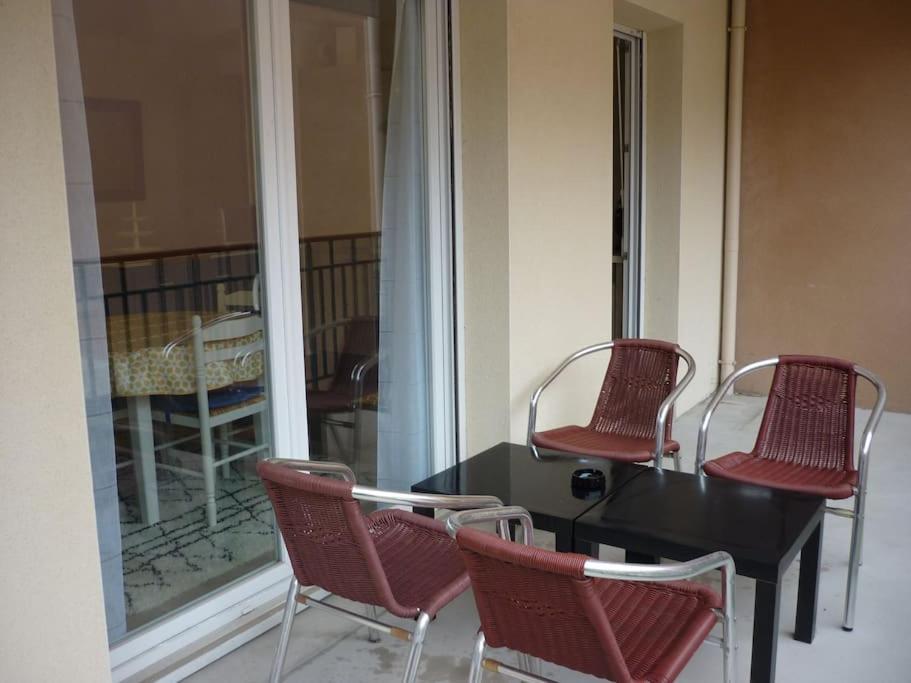 T3 De 70 M2 Idealement Situe Avec Garage Saint-Malo Extérieur photo