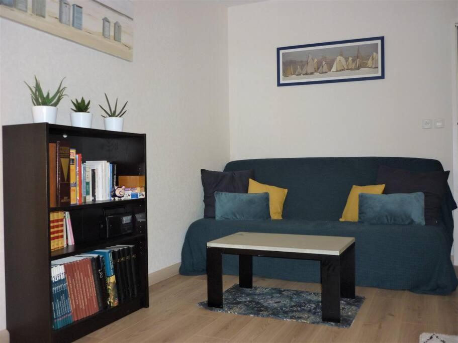 T3 De 70 M2 Idealement Situe Avec Garage Saint-Malo Extérieur photo